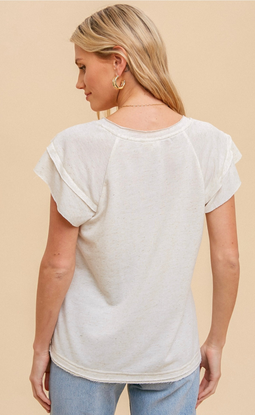Classic V-neck tee