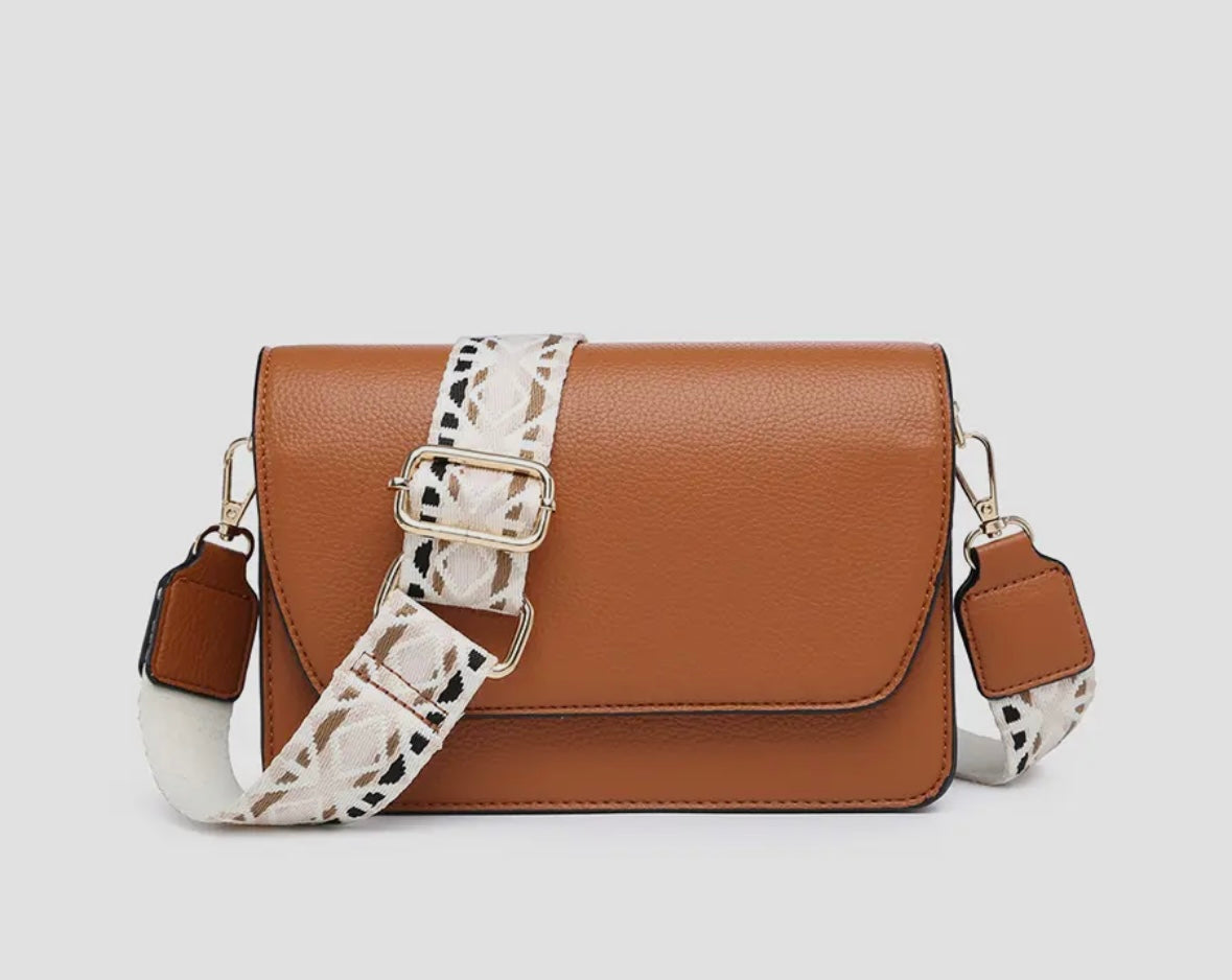 Addy crossbody