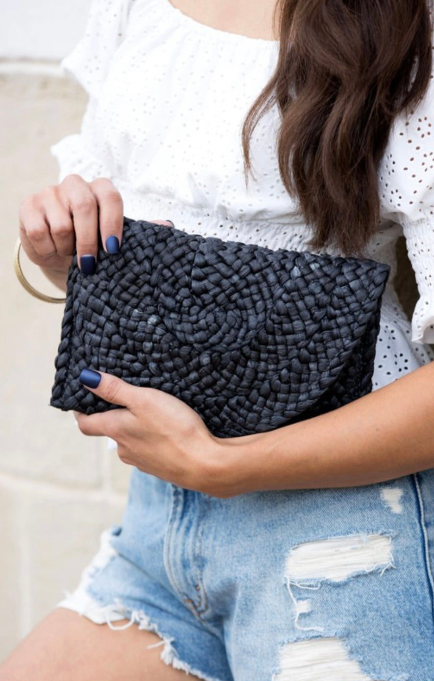 RESTOCK BESTSELLER Frankie Clutch